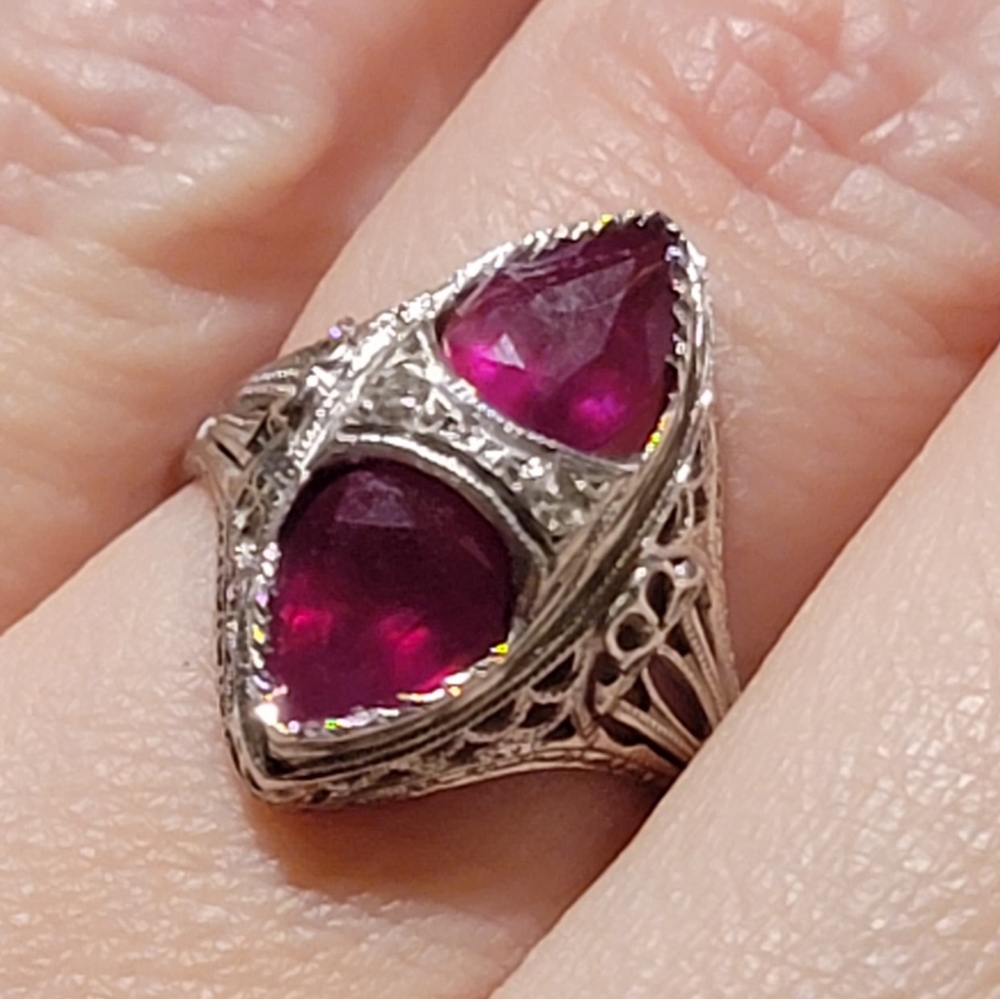 Beautiful Antique Toi Et Moi Edwardian Ruby And F… - image 2